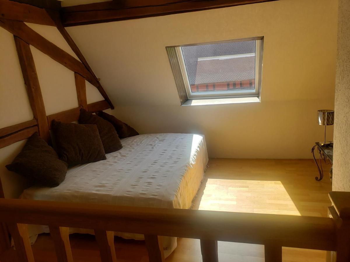Gite Au Petit Ruisseau-Etage Et Combles-Maison Alsacienne 4 Personnes 4 Nuitees Minimum Langensoultzbach ภายนอก รูปภาพ
